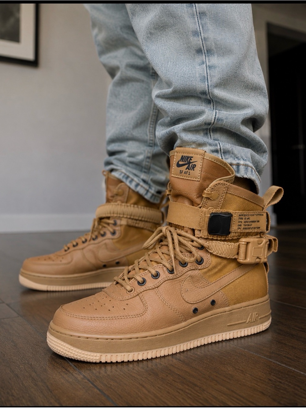 Nike Air SF AF1  Women's High-Top Tactical Boots in Wheat